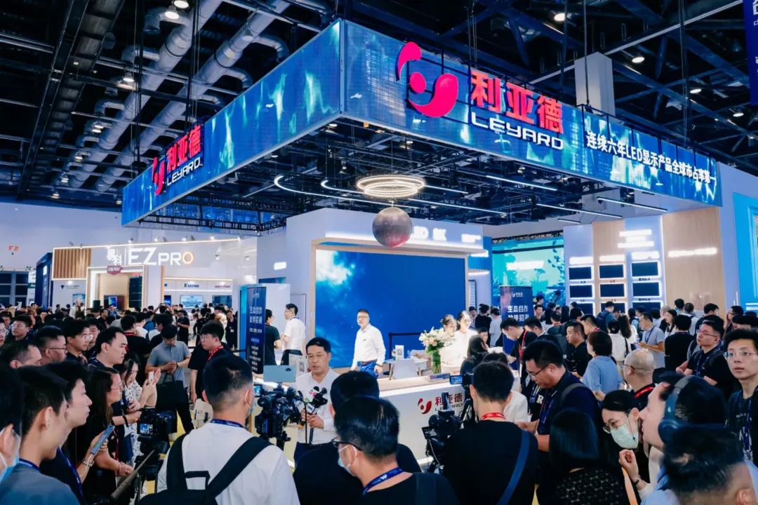 “AI+智能显示”引领未来 【爱体育】官网新品InfoComm展大放异彩