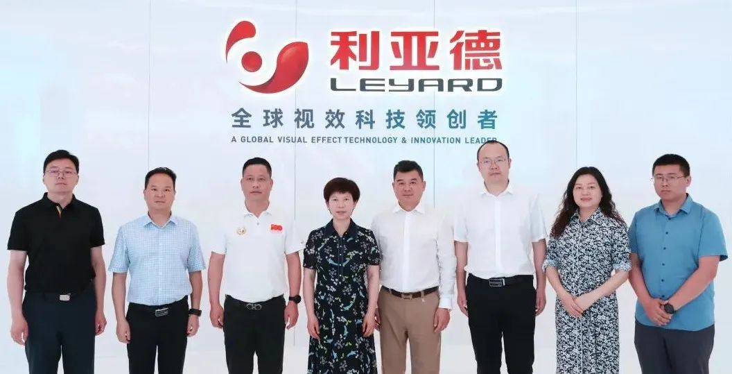 【爱体育】官网与成都市郫都区达成战略合作 推动成都影视城建设