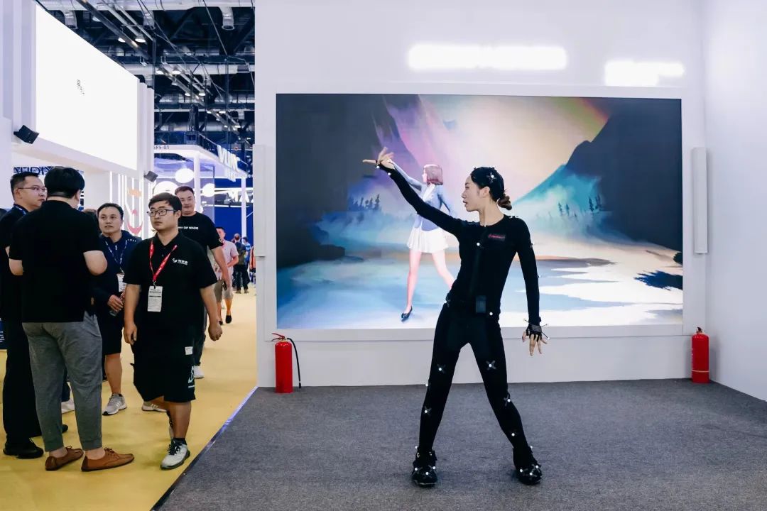 “AI+智能显示”引领未来 【爱体育】官网新品InfoComm展大放异彩